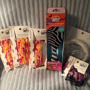 Safari Collection Detangler with 3 Headwrap’s, 2 Pack Scruncies and Headband Set